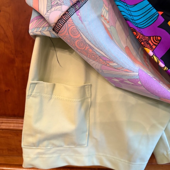 BSKINZ Skort for Golf/Pickleball/Tennis Size Medium - Picture 4 of 4